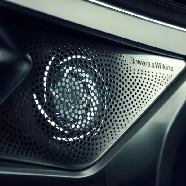 Bowers & Wilkins в BMW