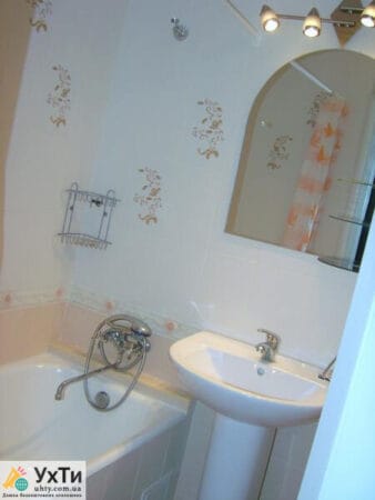 Сдам 4-комнатную квартиру в Киеве в центре. Помесячно или посуточно от 1500грн | Объявления УХТЫ Знаменка | 7-21339