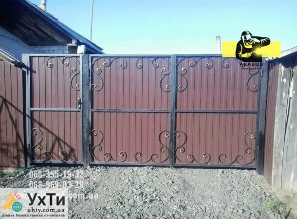 Buy sliding gates from the manufacturer. Sliding gates made of corrugated board. Canopies, wickets | Advertisements of UHTI Glukhiv | maf_n-22173