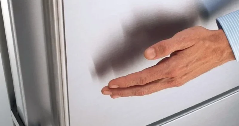 Why your refrigerator gets very hot: Causes and solutions | UHTI announcement | 66c1f-26367