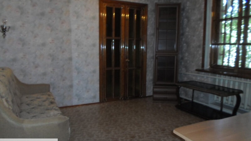 I will rent an inexpensive one-room apartment from the owner in the area of Tolbukhina Square Announcement of UHTA Druzhkivka | 16-30423