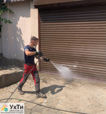 Мытье плитки керхером мойка двора | Оголошення УХТИ Прилуки | 02-31526