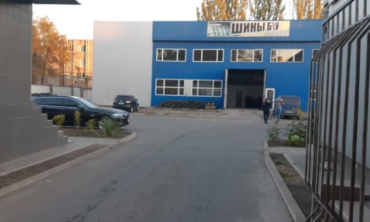 For rent premises of 80 sq m for a service station or warehouse in Kryvyi Rih | Ads Commercial real estate, Real estate UHTI Kryvyi Rih | 2814--36258