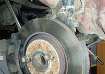 Car diagnostics and repair Obolon — Service station | Ads Auto / moto services, Business and services UHTI Kyiv | 52583-36116